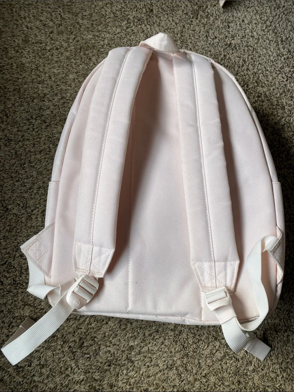 Herschel Supply Co. one main